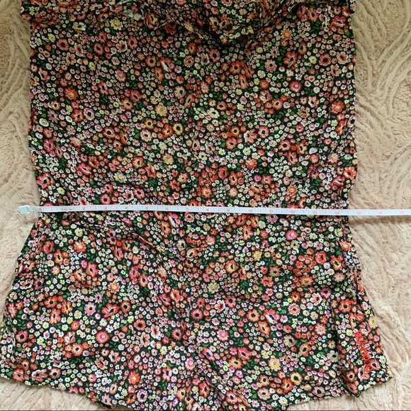 Billabong strapless romper 🌸☀️ - Picture 6 of 6